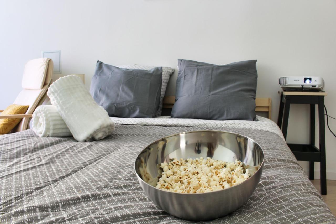 Апартаменты Studio Videoprojecteur & Popcorn - Proche Victoire Бордо Экстерьер фото